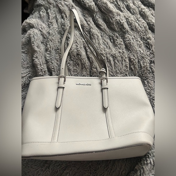 Gray Michael Kors Purse - Picture 2 of 6